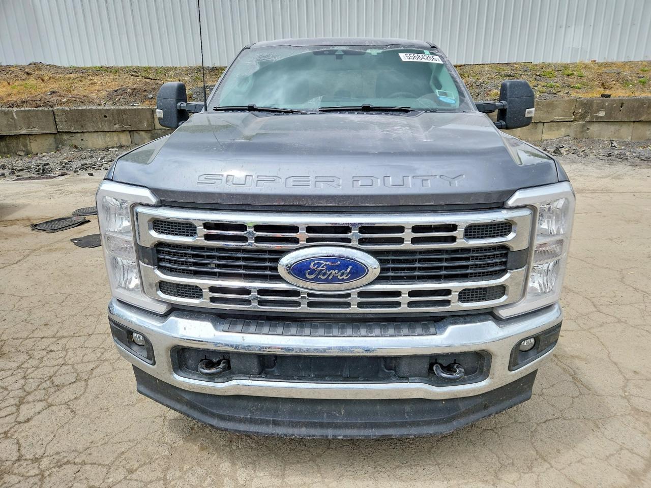 2025 Ford F250 Super Duty - Image 5