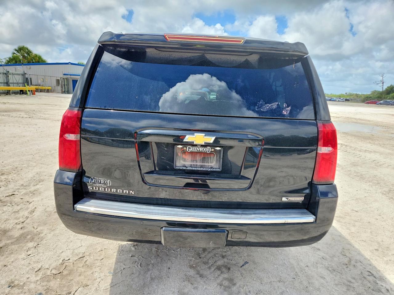 2017 Chevrolet Suburban K1500 Premier - Фото 6