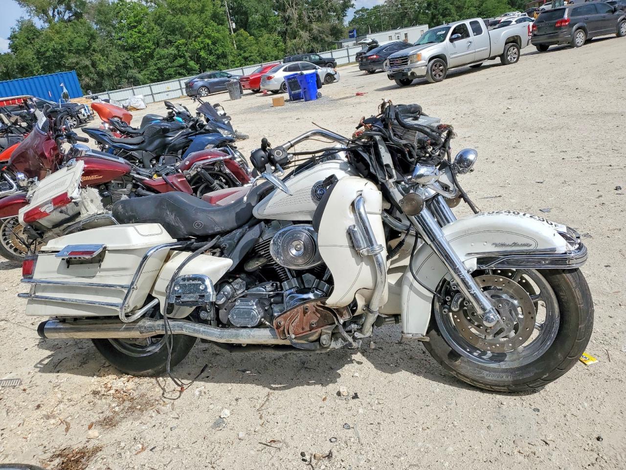2004 Harley-Davidson Flhtcui