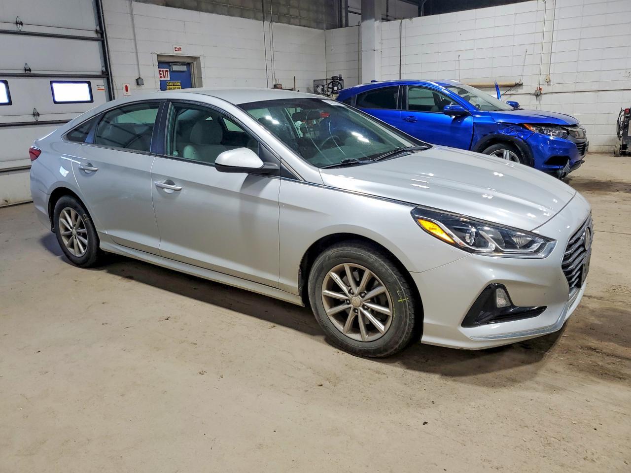 2019 Hyundai Sonata Se - Фото 4