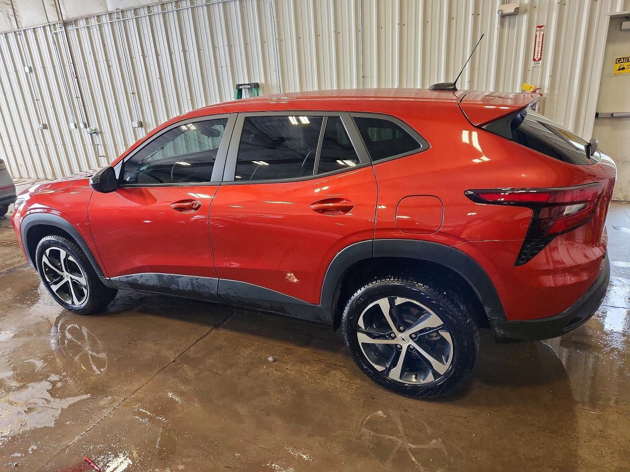 2024 Chevrolet Trax 1Rs - Фото 2