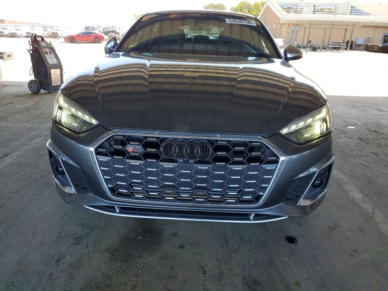 2022 Audi S5 Premium - Image 5