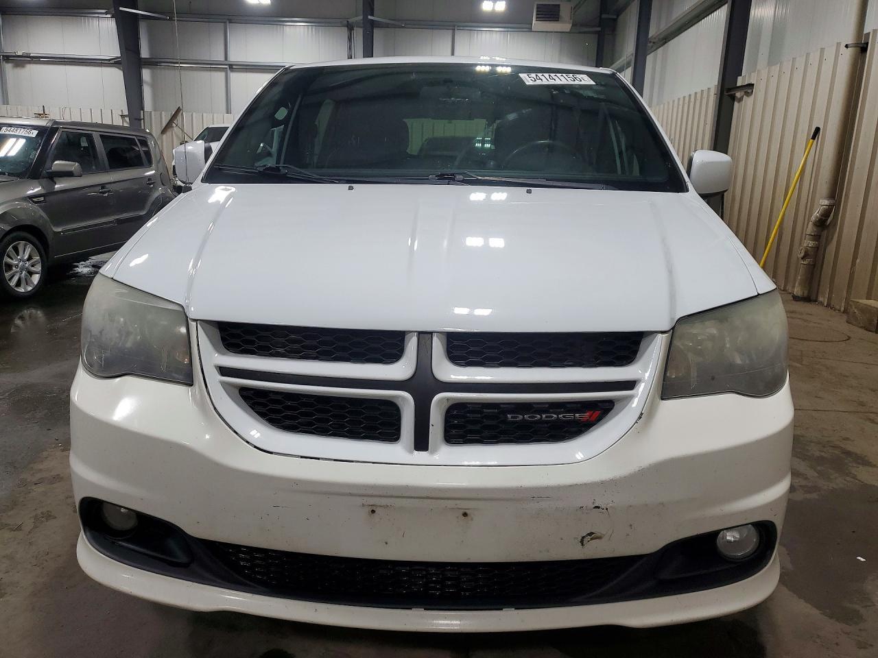 2014 Dodge Grand Caravan R - Фото 5