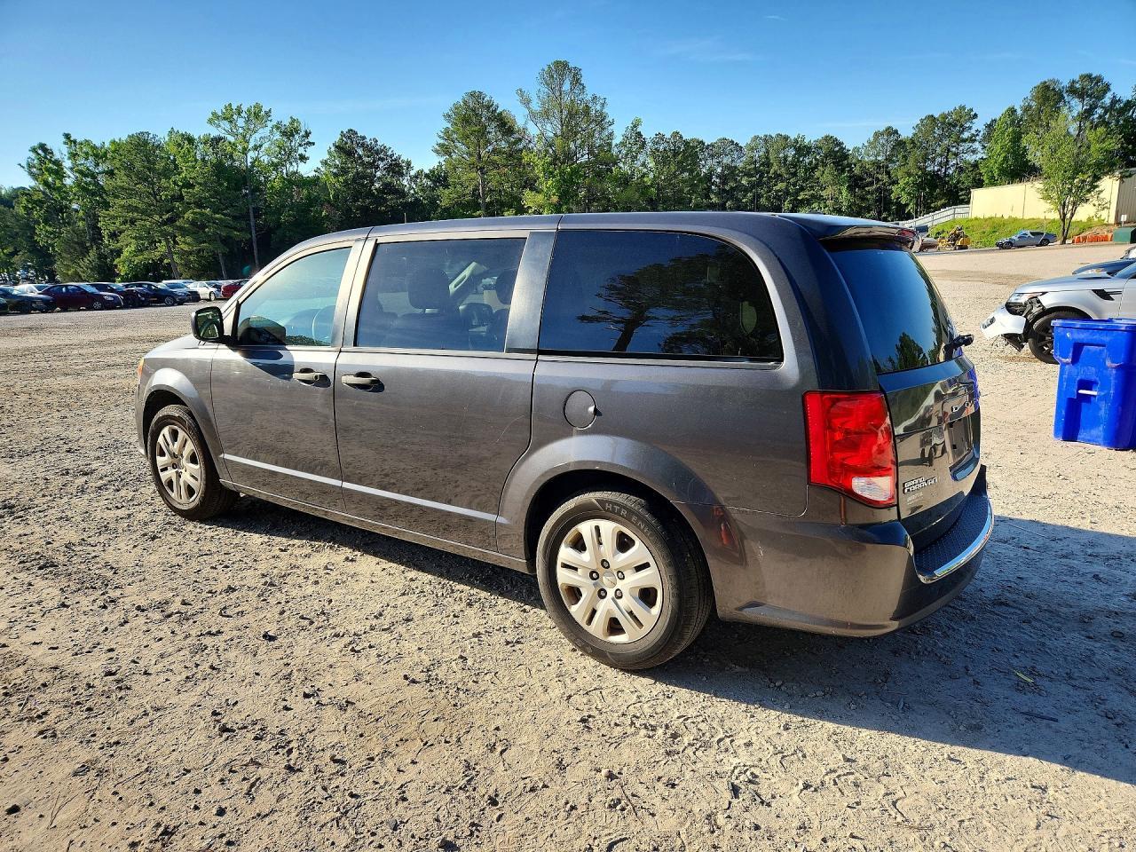 2019 Dodge Grand Caravan Se - Фото 2