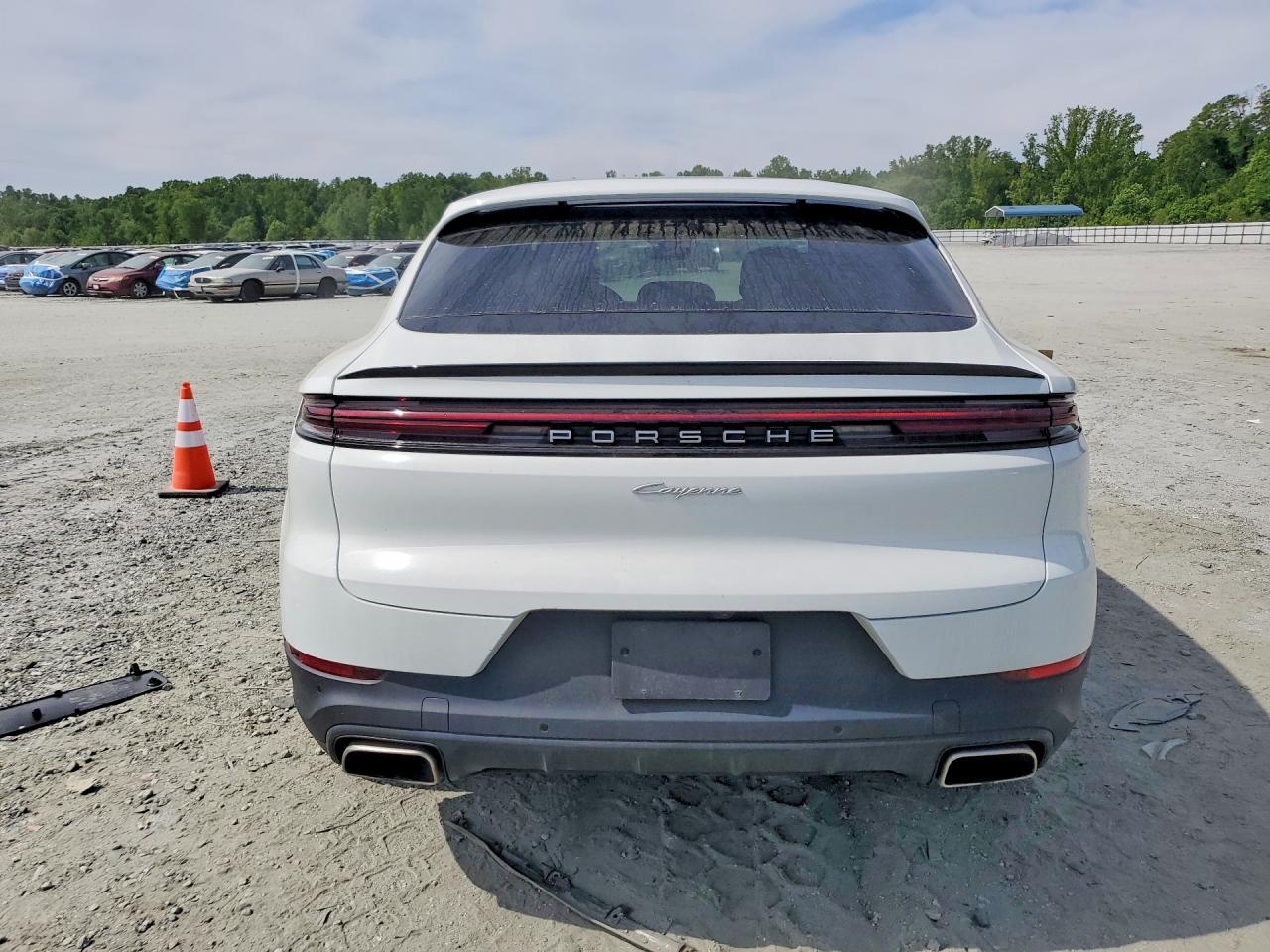 2024 Porsche Cayenne Coupe - Фото 6