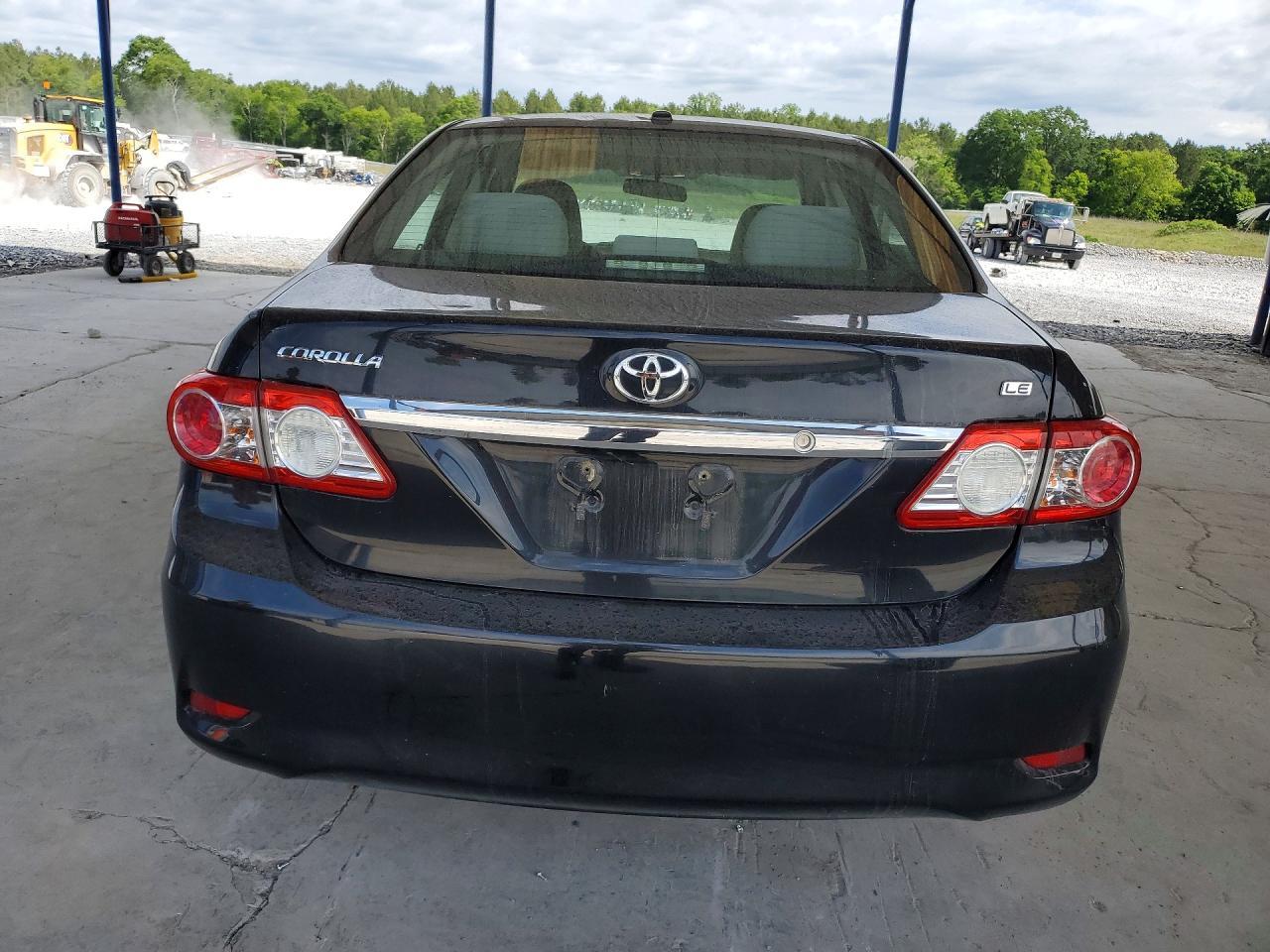 2011 Toyota Corolla Le - Фото 6