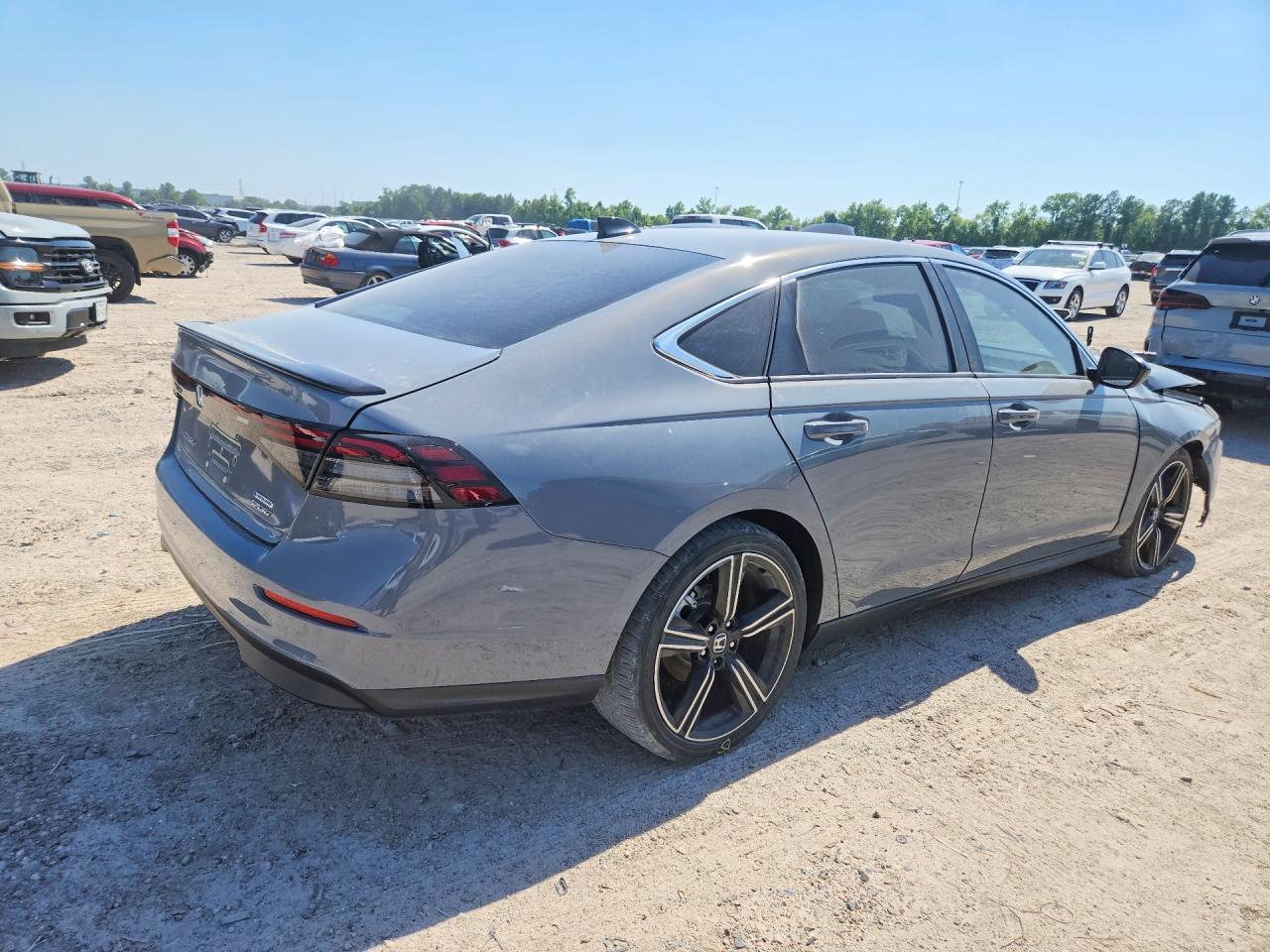 2025 Honda Accord Hybrid Sport - Фото 3
