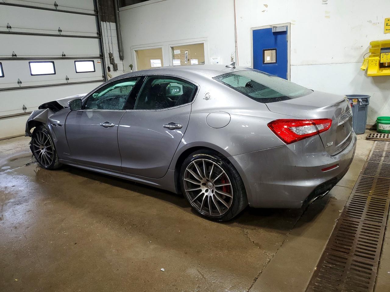 2018 Maserati Ghibli S - Image 2
