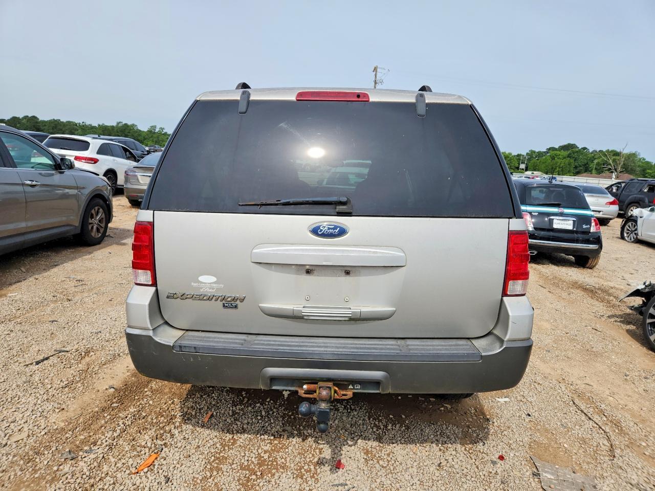 2005 Ford Expedition Xlt - Фото 6