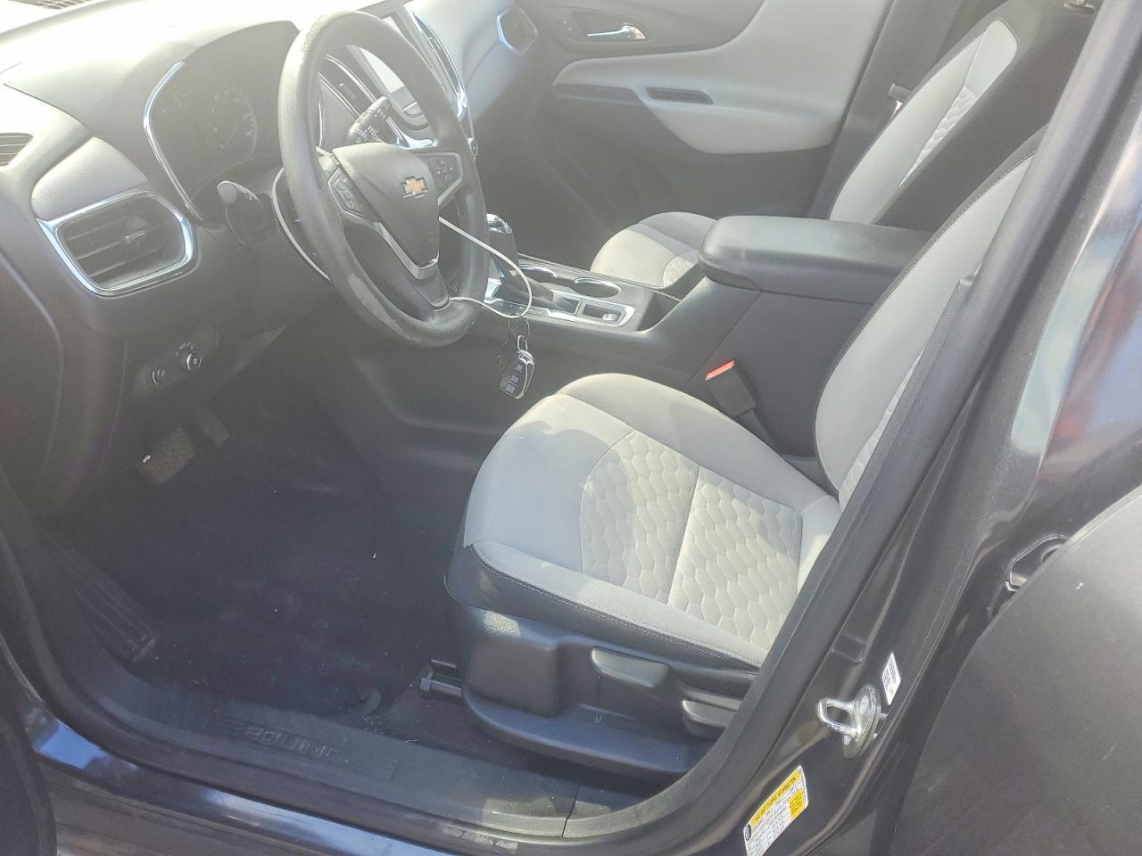 2018 Chevrolet Equinox Ls - Image 7