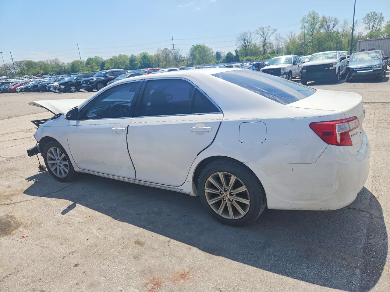 2014 Toyota Camry Xle - Фото 2
