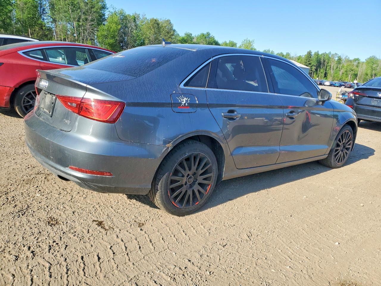 2015 Audi A3 Premium - Фото 3