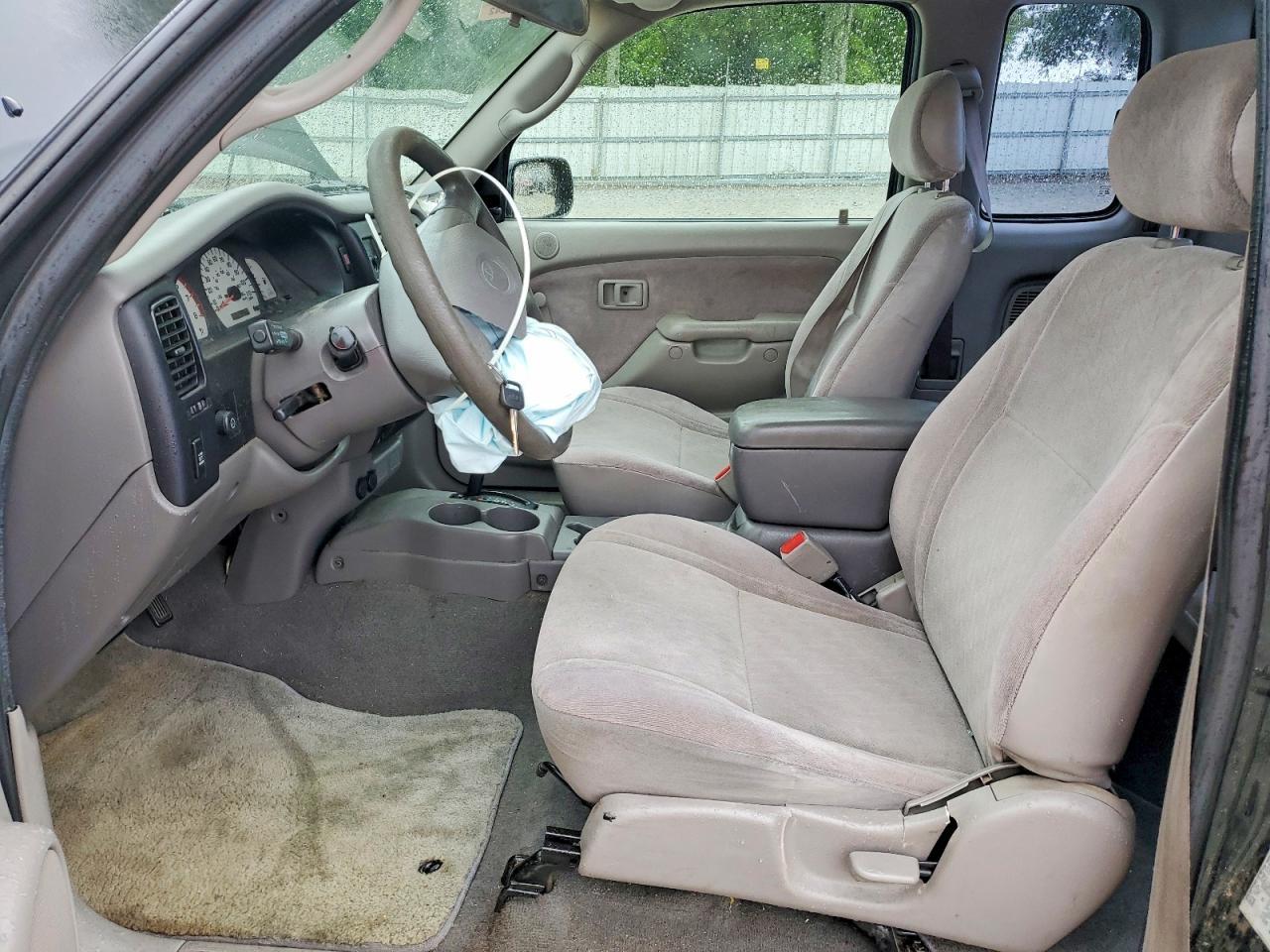 2004 Toyota Tacoma Xtracab Prerunner - Image 7