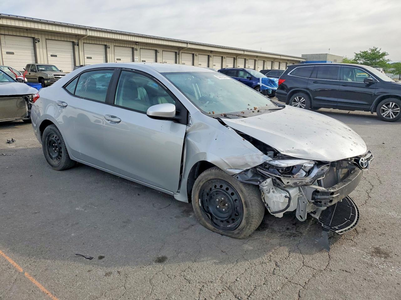 2016 Toyota Corolla Le - Фото 4