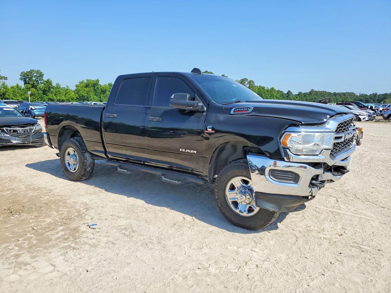 2022 Ram 2500 Tradesman - Image 4