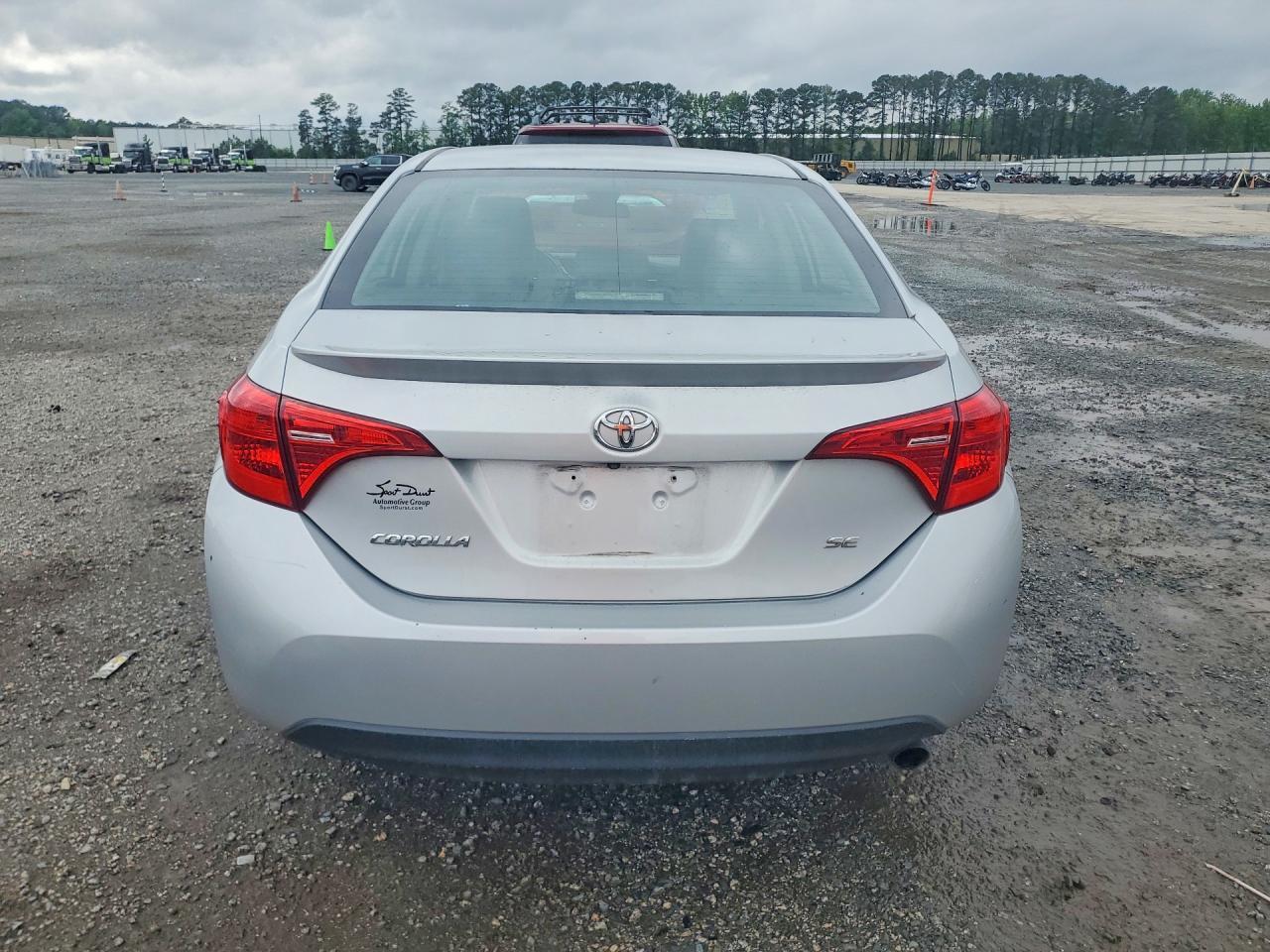 2018 Toyota Corolla Se - Фото 6