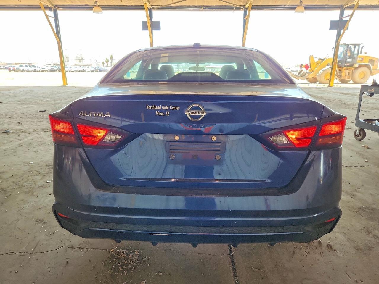 2020 Nissan Altima S - Фото 6