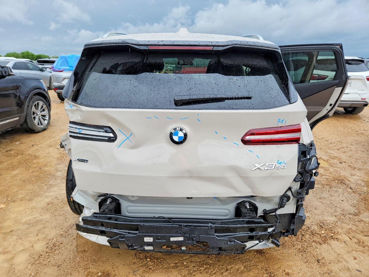 2025 BMW X3 30 xDrive - Image 6