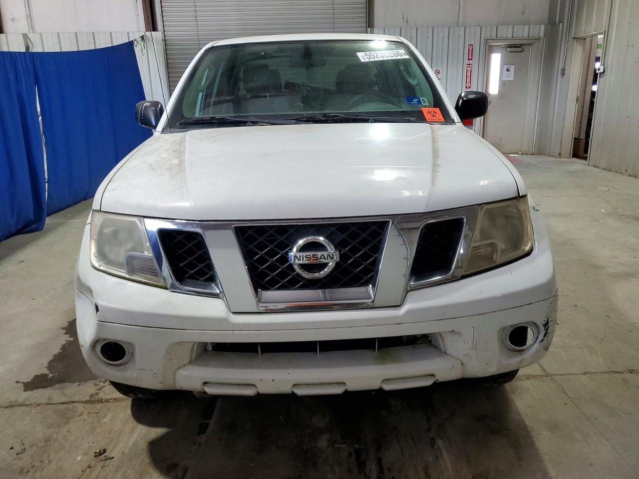 2011 Nissan Frontier S - Фото 5