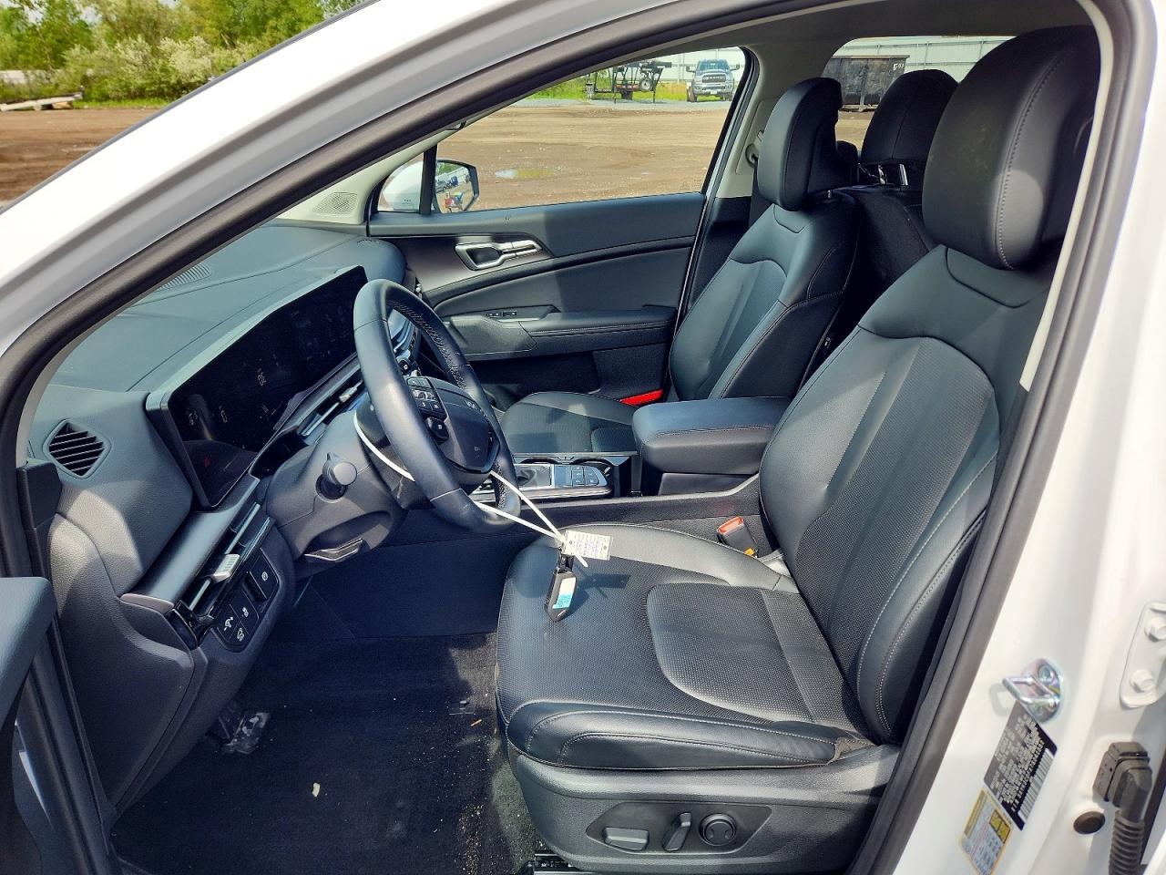 2026 Kia Sportage Ex - Image 7