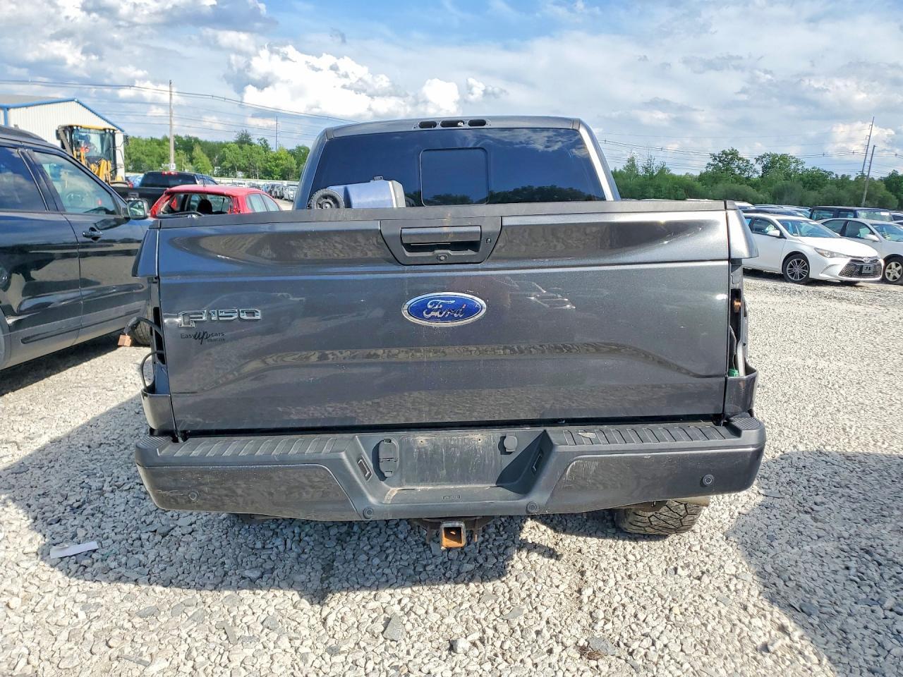 2017 Ford F150 Supercrew - Фото 6