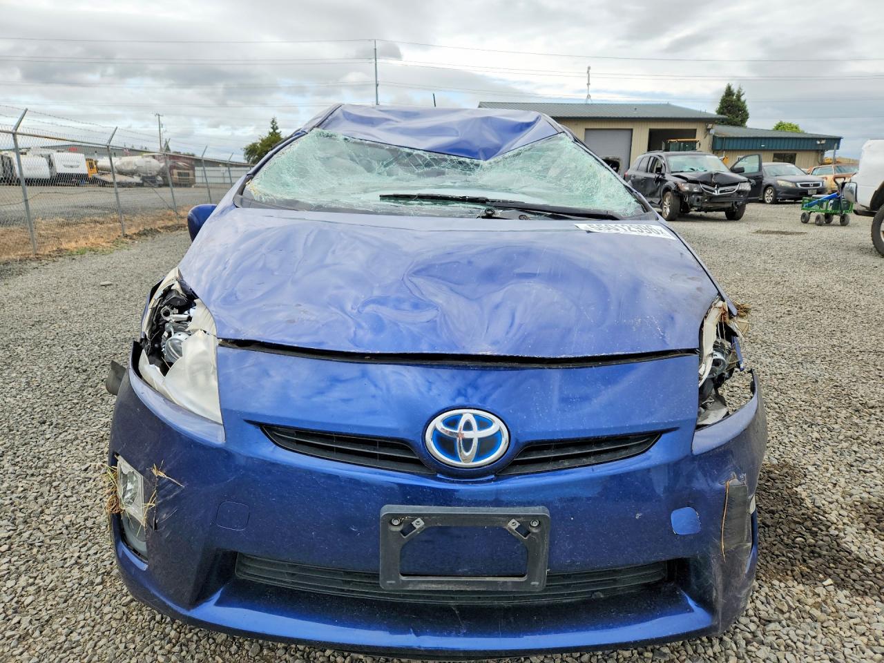 2011 Toyota Prius Two - Image 5