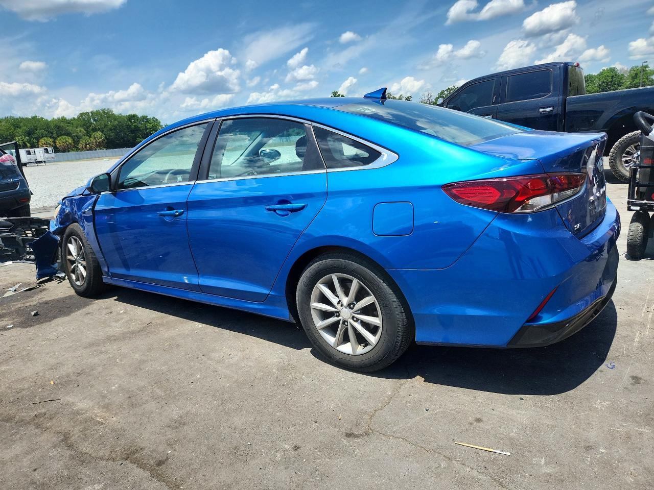 2018 Hyundai Sonata Se - Фото 2