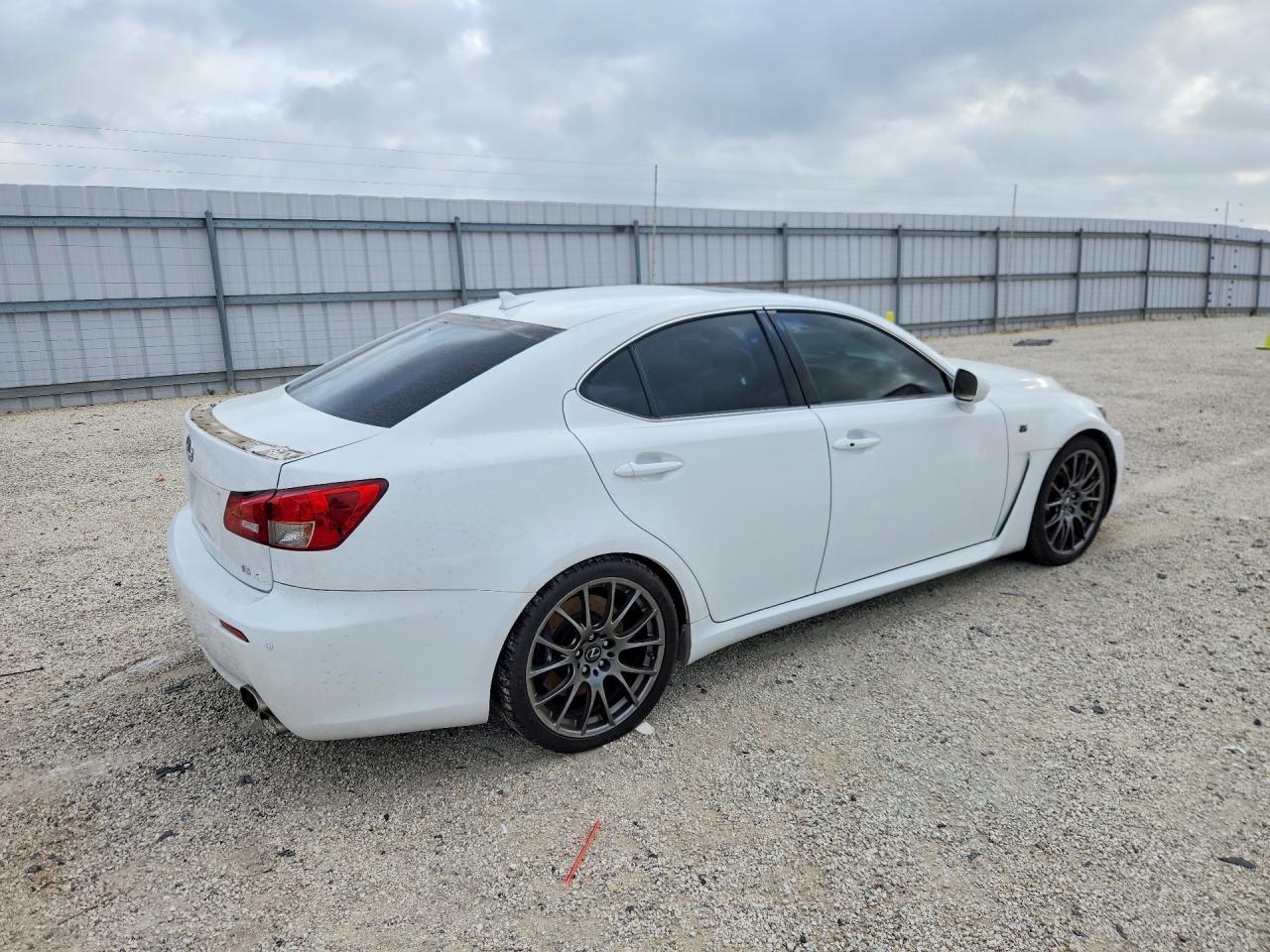 2014 Lexus Is F - Image 3