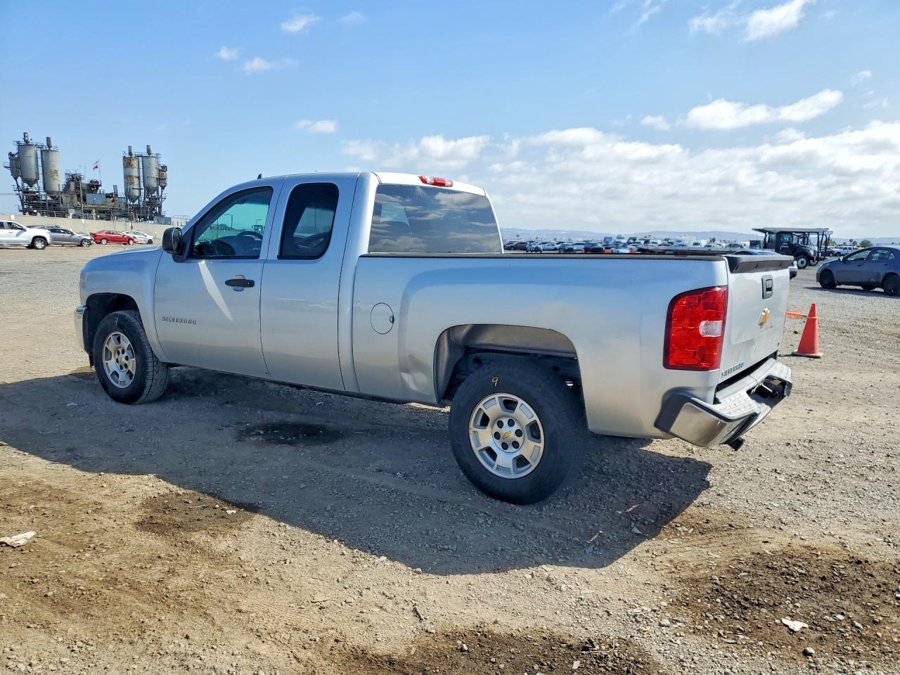 2013 Chevrolet Silverado C1500 Lt - Фото 2