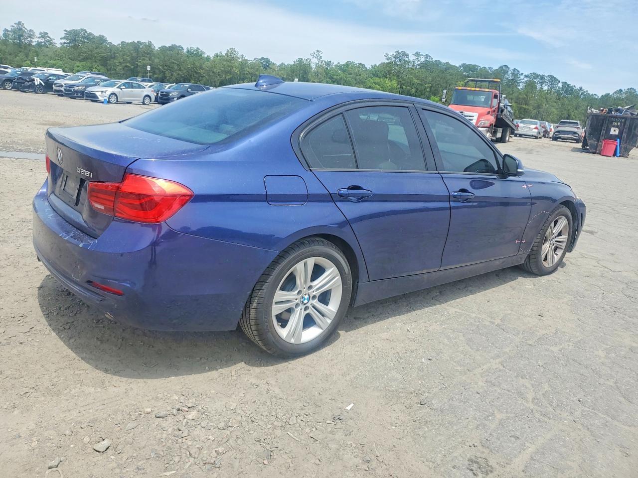 2016 BMW 328 I Sulev - Image 3