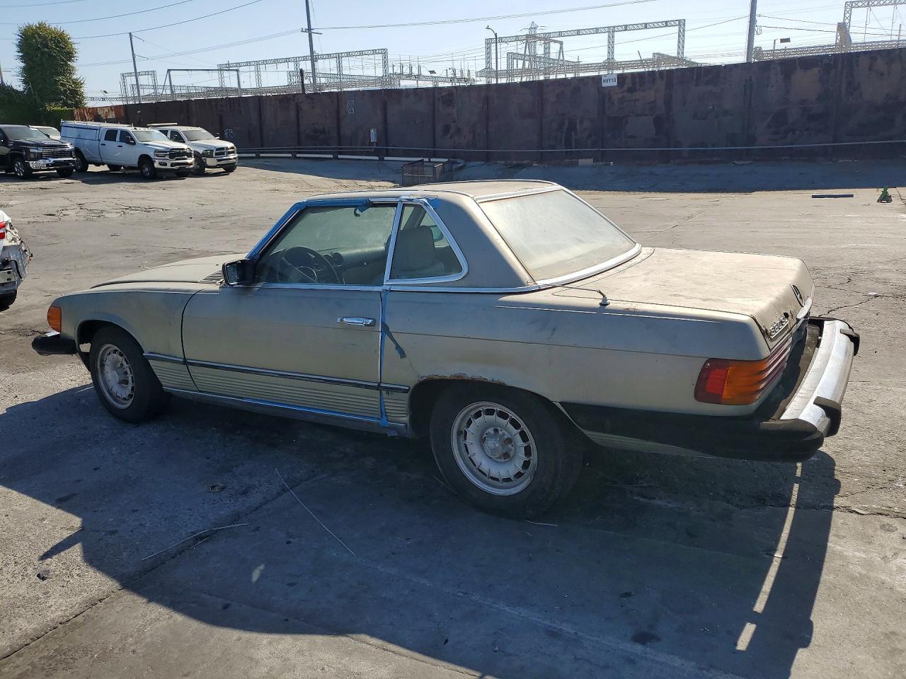 1982 Mercedes-Benz 380 Sl - Фото 2