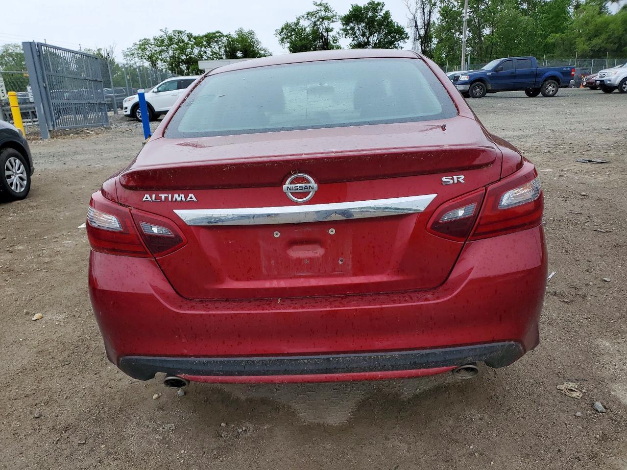 2018 Nissan Altima 2.5 Sr - Image 6