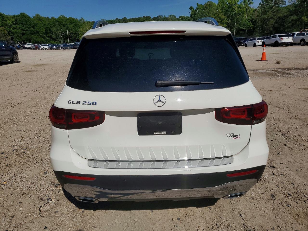 2021 Mercedes-Benz Glb 250 - Image 6