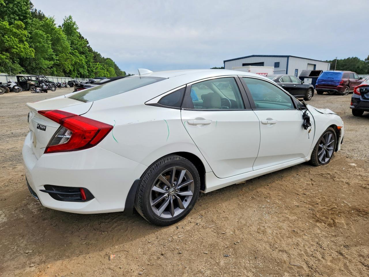 2019 Honda Civic Ex - Image 3