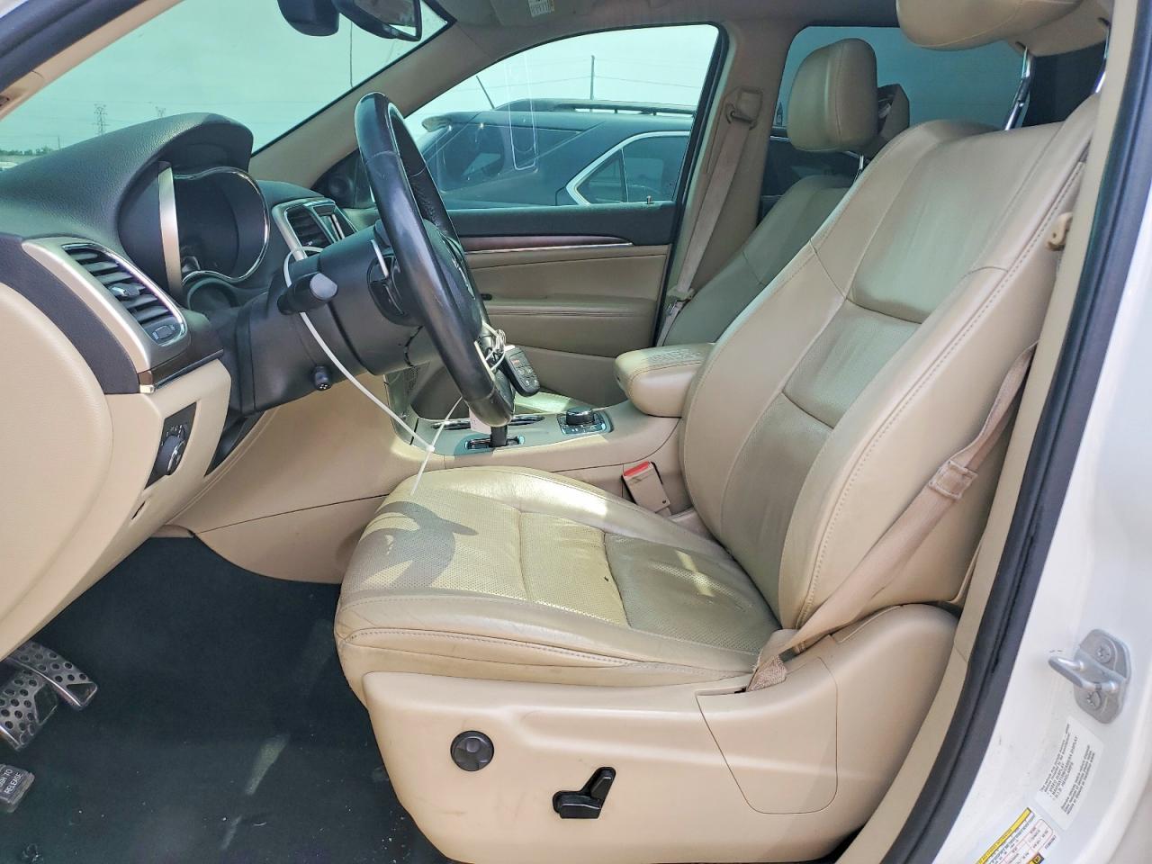 2015 Jeep Grand Cherokee Limited - Image 7