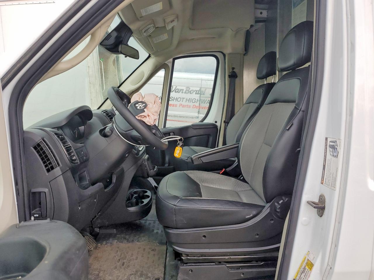 2022 Ram Promaster - Image 7