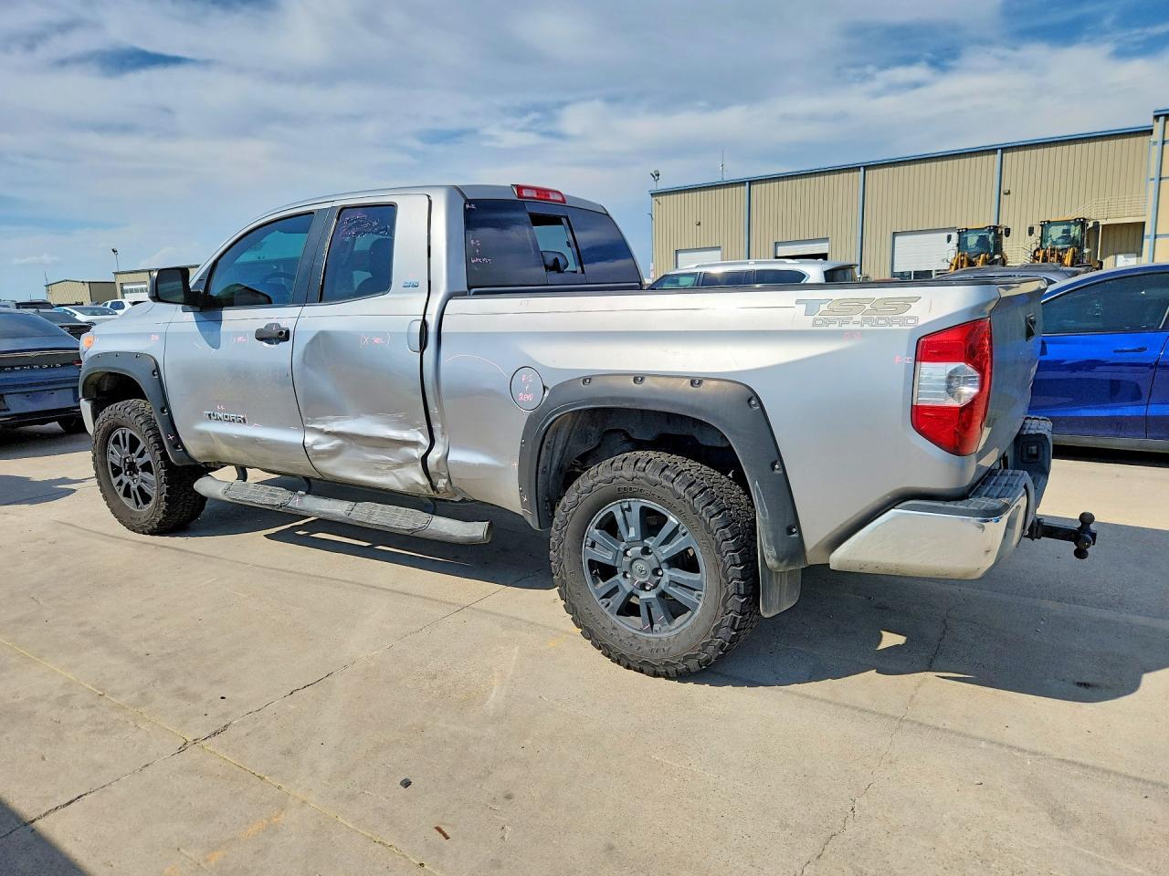 2014 Toyota Tundra Sr5 - Фото 2
