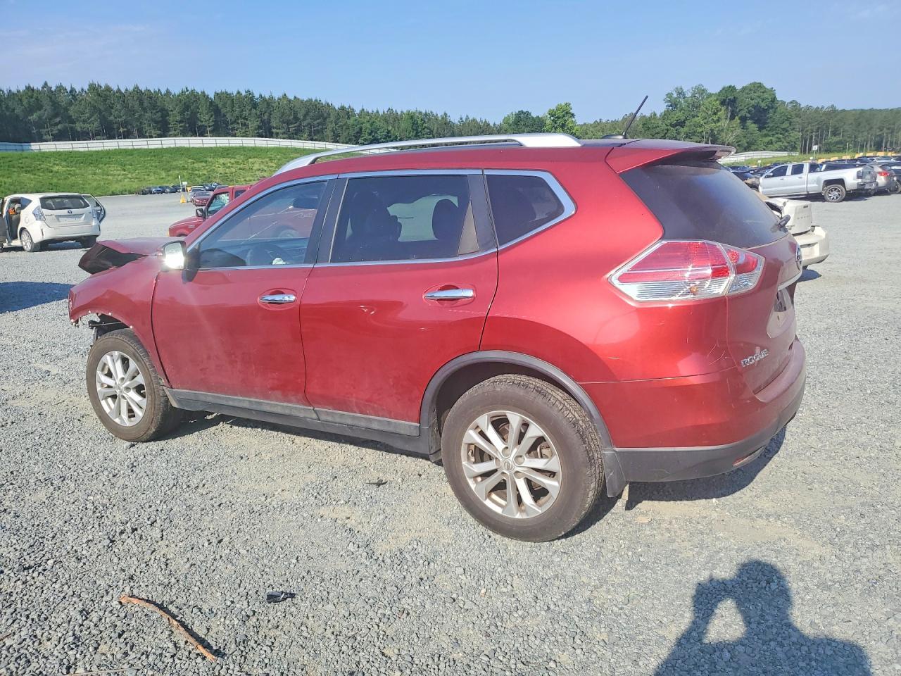 2015 Nissan Rogue Sv - Image 2