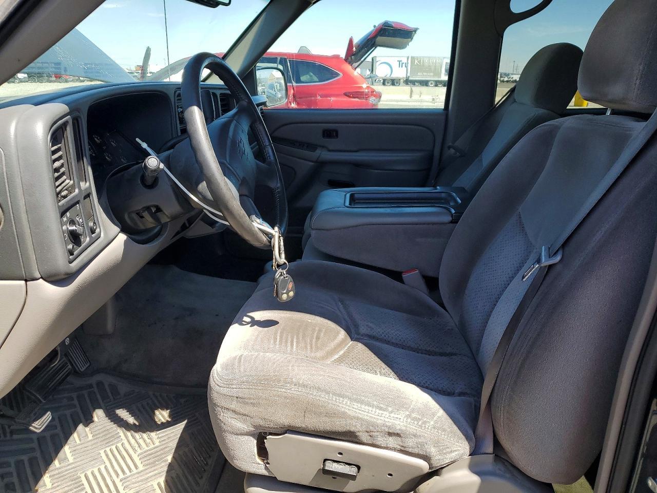 2004 Chevrolet Subrban - Фото 7