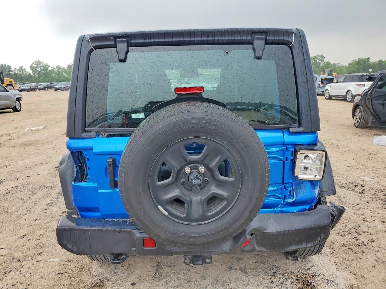 2026 Jeep Wrangler Sport - Фото 6