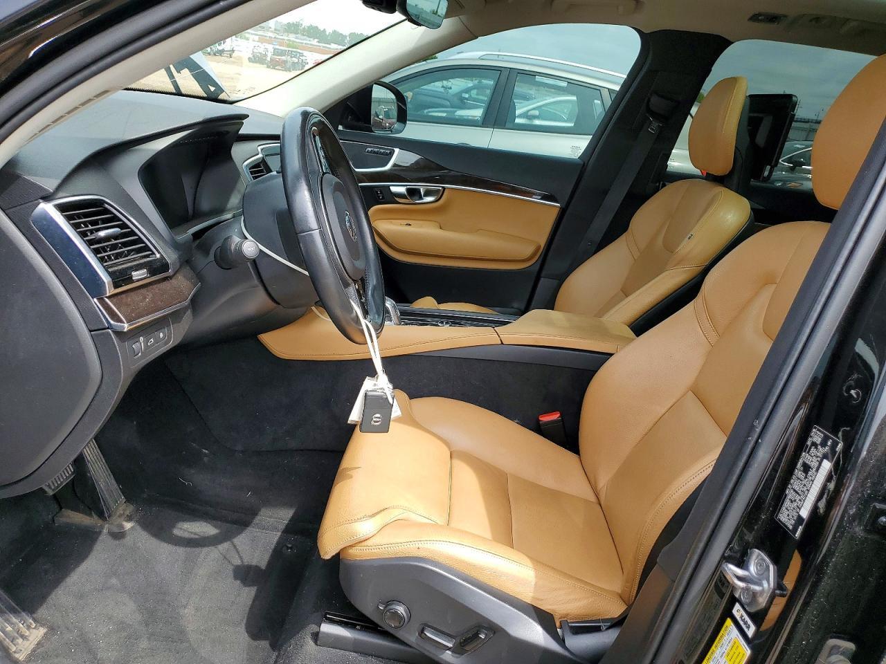 2016 Volvo Xc90 - Фото 7