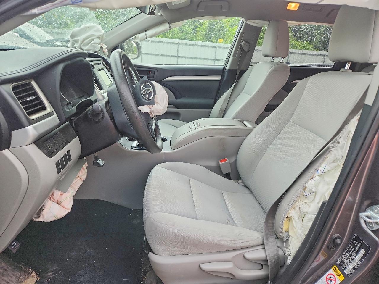 2019 Toyota Highlander Le - Фото 7