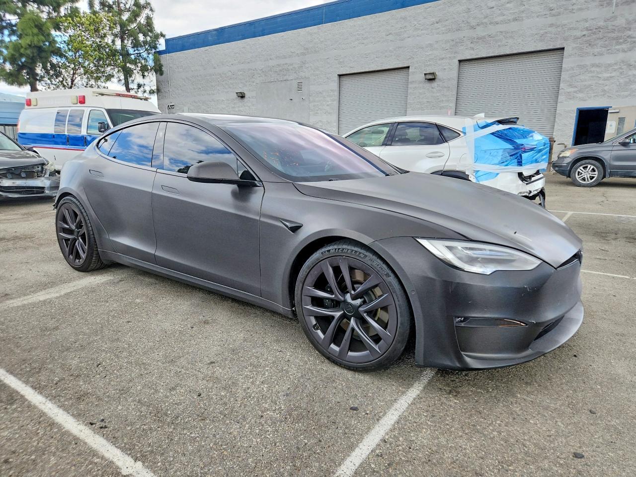 2021 Tesla Model S - Фото 4
