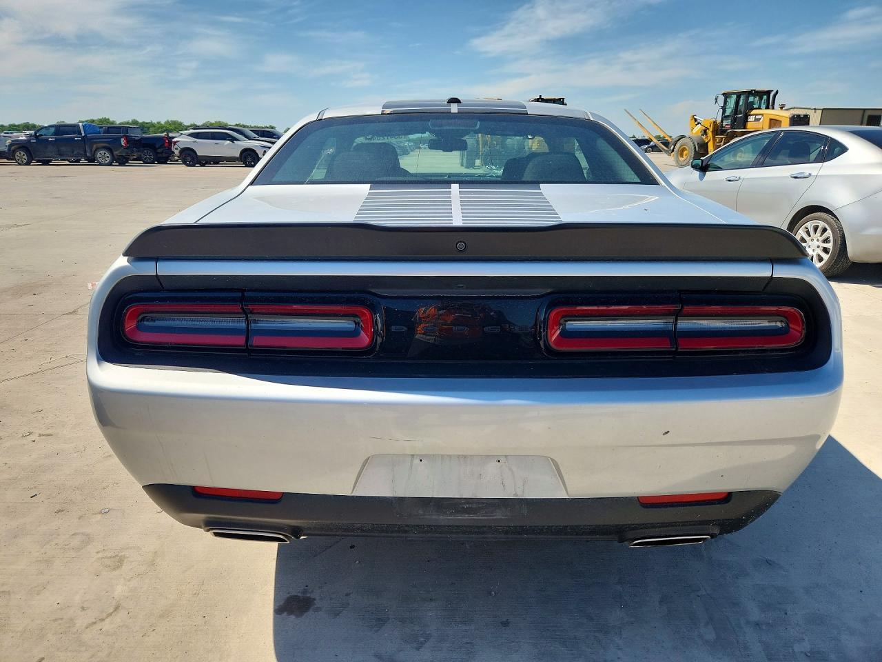 2023 Dodge Challenger Sxt - Фото 6