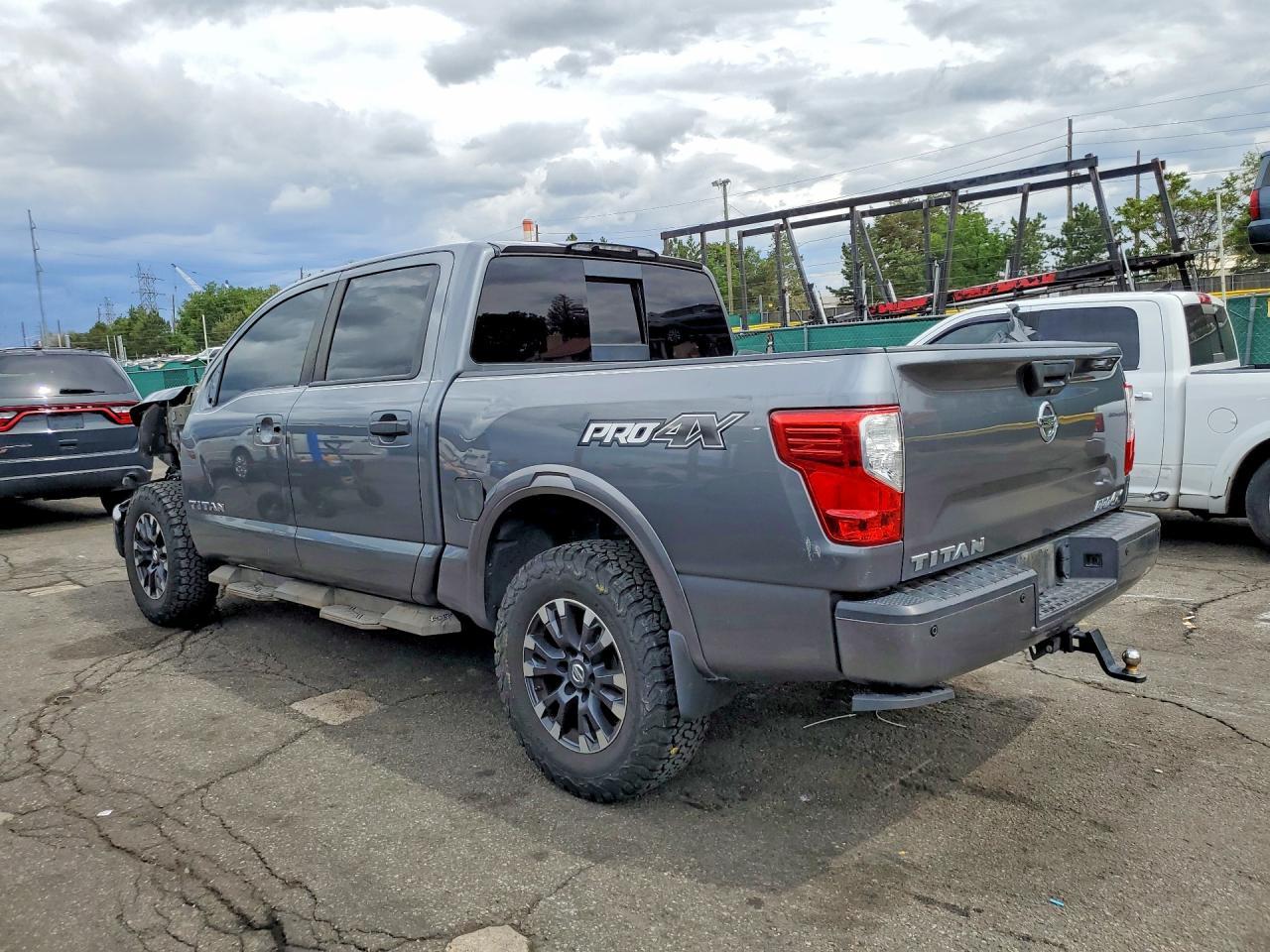 2017 Nissan Titan Pro-4X - Image 2