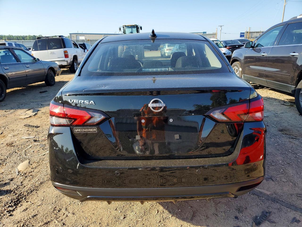 2025 Nissan Versa Sv - Фото 6
