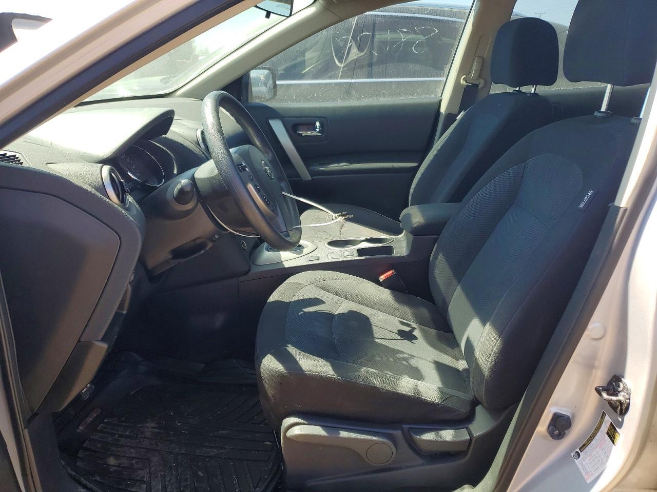 2015 Nissan Rogue Select S - Image 7