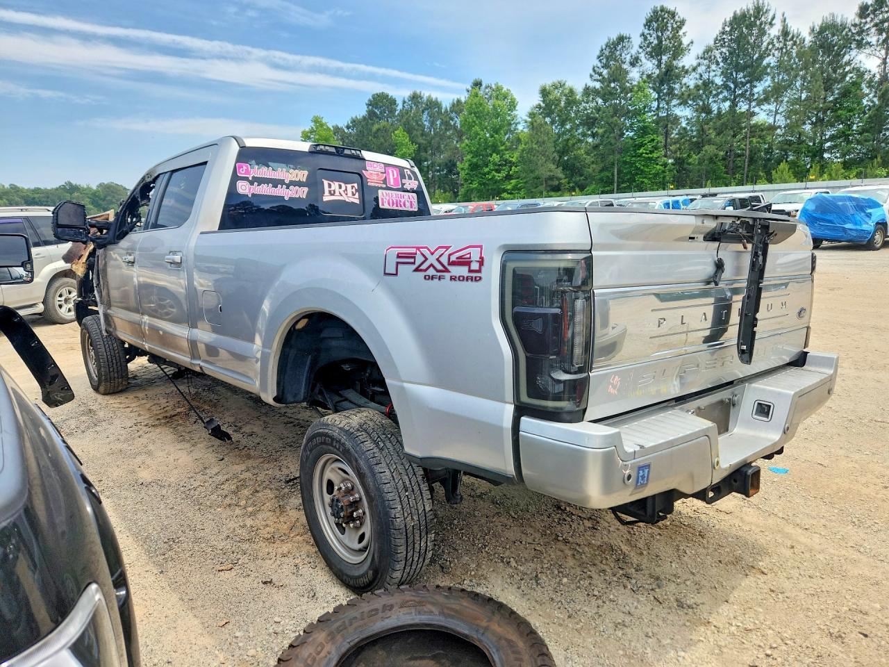 2017 Ford F350 Super Duty - Фото 2