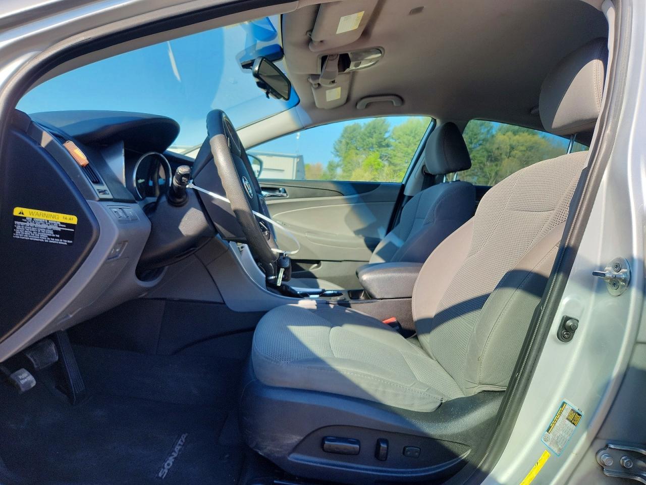 2013 Hyundai Sonata Gls - Image 7