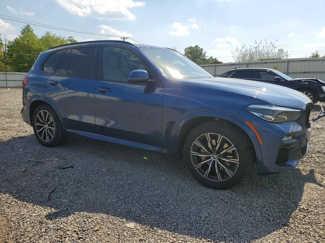 2021 BMW X5 xDrive40I - Фото 4